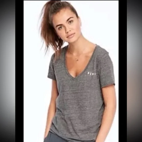 NWT VS PINK MEDIUM BLING SCRIPT LOGO SET